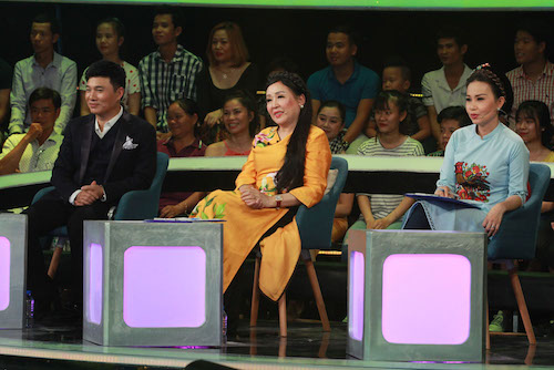 Hoá thân thành NSND Thanh Hoa, cô bé Hiền Trân 'hớp hồn' khán giả trường quay ảnh 2